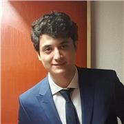 Je donne des cours de mathématiques et de physique pour tous les niveaux, du collège jusqu'au bac+2.